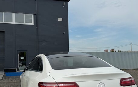 Mercedes-Benz E-Класс, 2019 год, 3 700 000 рублей, 5 фотография