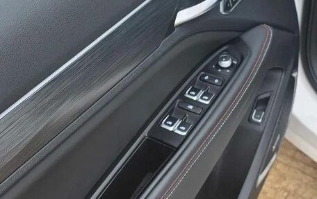 Geely Tugella FY11, 2024 год, 2 980 000 рублей, 11 фотография
