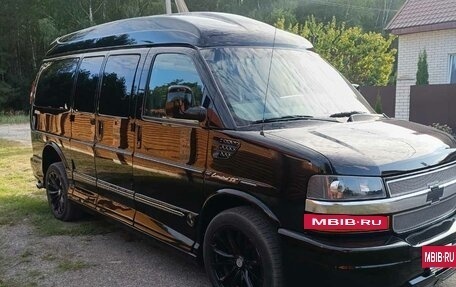 Chevrolet Express II, 2012 год, 6 000 000 рублей, 4 фотография