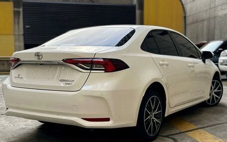 Toyota Corolla, 2022 год, 1 720 000 рублей, 4 фотография