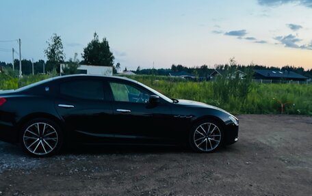 Maserati Ghibli, 2014 год, 2 990 000 рублей, 2 фотография