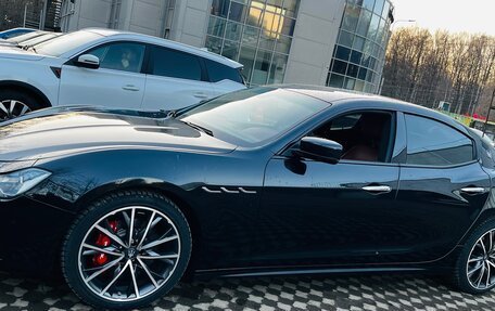 Maserati Ghibli, 2014 год, 2 990 000 рублей, 11 фотография