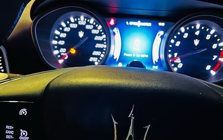 Maserati Ghibli, 2014 год, 2 990 000 рублей, 17 фотография
