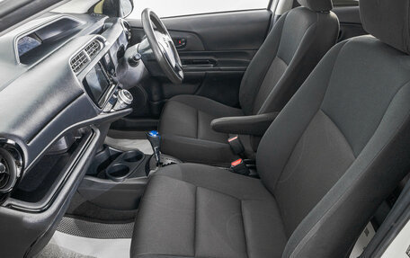 Toyota Aqua I, 2016 год, 1 099 000 рублей, 22 фотография