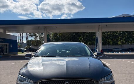 Lincoln MKZ II рестайлинг, 2018 год, 2 360 000 рублей, 2 фотография