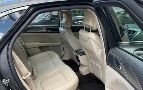 Lincoln MKZ II рестайлинг, 2018 год, 2 360 000 рублей, 15 фотография