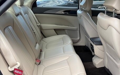 Lincoln MKZ II рестайлинг, 2018 год, 2 360 000 рублей, 14 фотография