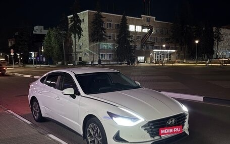 Hyundai Sonata VIII, 2021 год, 1 325 000 рублей, 1 фотография