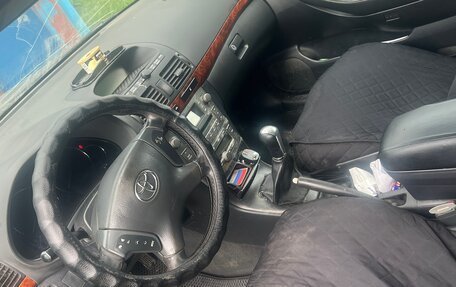 Toyota Avensis III рестайлинг, 2005 год, 440 000 рублей, 6 фотография