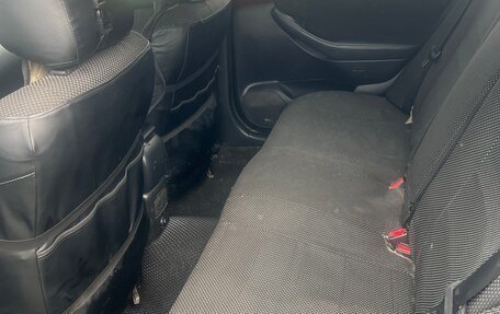 Toyota Avensis III рестайлинг, 2005 год, 440 000 рублей, 7 фотография