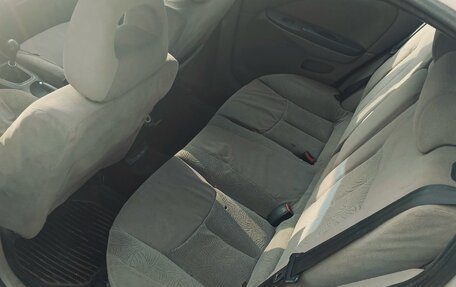Nissan Almera, 2001 год, 150 000 рублей, 4 фотография