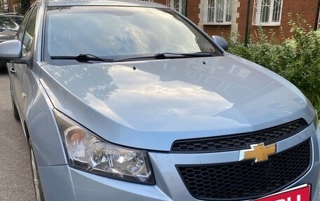 Chevrolet Cruze II, 2011 год, 700 000 рублей, 4 фотография