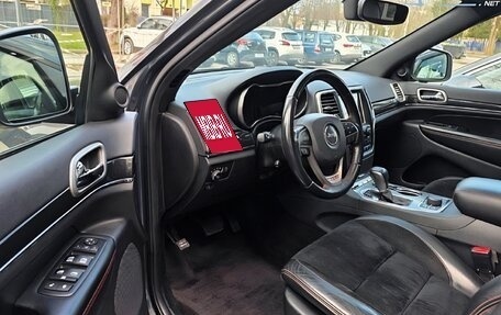 Jeep Grand Cherokee, 2018 год, 2 500 000 рублей, 4 фотография