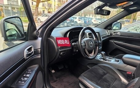 Jeep Grand Cherokee, 2018 год, 2 500 000 рублей, 13 фотография