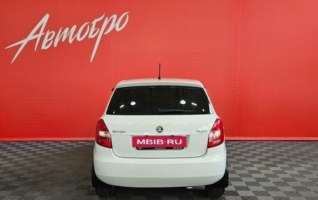 Skoda Fabia II, 2014 год, 699 000 рублей, 4 фотография