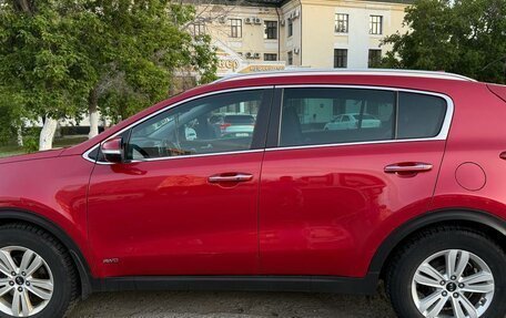 KIA Sportage IV рестайлинг, 2018 год, 2 300 000 рублей, 2 фотография