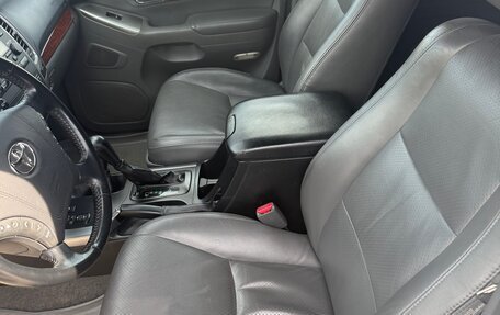 Toyota Land Cruiser Prado 120 рестайлинг, 2006 год, 2 300 000 рублей, 9 фотография