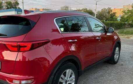 KIA Sportage IV рестайлинг, 2018 год, 2 300 000 рублей, 3 фотография