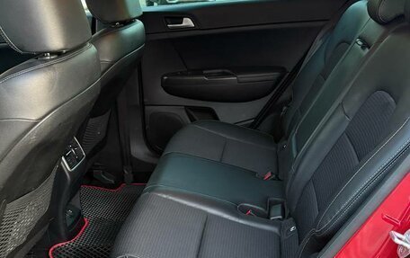 KIA Sportage IV рестайлинг, 2018 год, 2 300 000 рублей, 10 фотография