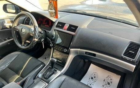 Honda Accord VII рестайлинг, 2004 год, 959 000 рублей, 13 фотография
