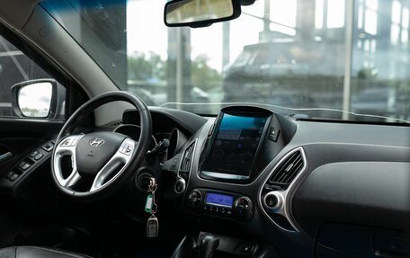 Hyundai ix35 I рестайлинг, 2012 год, 1 300 000 рублей, 10 фотография
