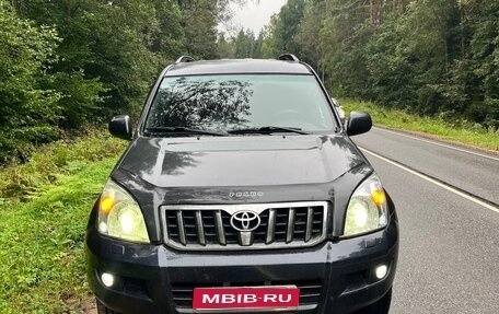 Toyota Land Cruiser Prado 120 рестайлинг, 2004 год, 1 350 000 рублей, 1 фотография