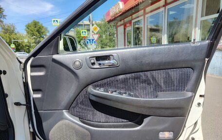 Honda Accord VII рестайлинг, 2000 год, 400 000 рублей, 13 фотография
