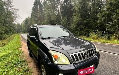 Toyota Land Cruiser Prado 120 рестайлинг, 2004 год, 1 350 000 рублей, 2 фотография