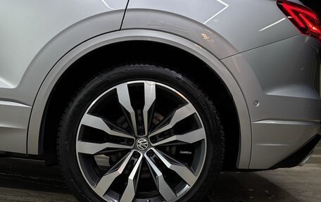 Volkswagen Touareg III, 2019 год, 5 850 000 рублей, 7 фотография
