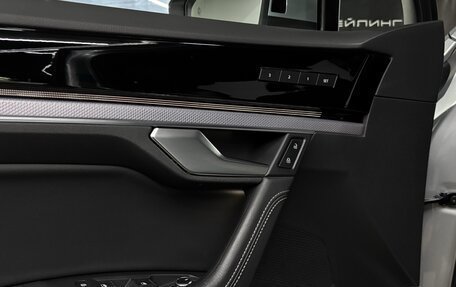 Volkswagen Touareg III, 2019 год, 5 850 000 рублей, 10 фотография