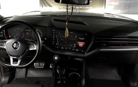 Volkswagen Touareg III, 2019 год, 5 850 000 рублей, 13 фотография