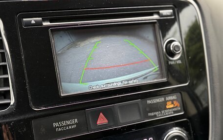 Mitsubishi Outlander III рестайлинг 3, 2013 год, 1 000 000 рублей, 19 фотография