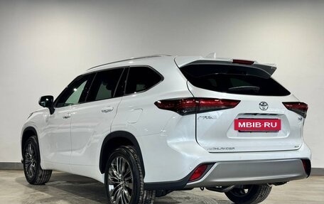 Toyota Highlander, 2026 год, 5 150 000 рублей, 6 фотография