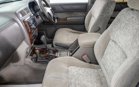 Nissan Safari IV, 2000 год, 1 249 000 рублей, 20 фотография