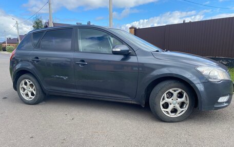 KIA cee'd I рестайлинг, 2011 год, 720 000 рублей, 7 фотография