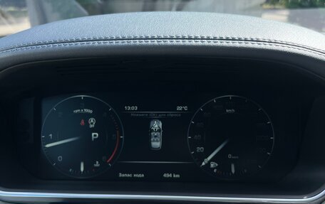 Land Rover Range Rover IV рестайлинг, 2016 год, 5 300 000 рублей, 11 фотография