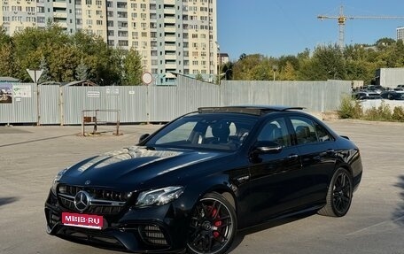 Mercedes-Benz E-Класс AMG, 2018 год, 8 000 000 рублей, 1 фотография