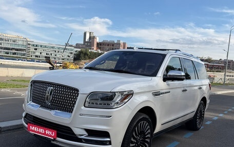 Lincoln Navigator, 2018 год, 7 300 000 рублей, 6 фотография