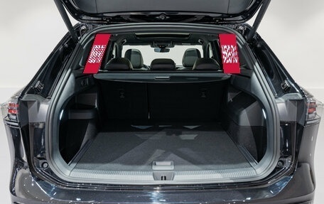 Volkswagen Tiguan, 2026 год, 4 950 000 рублей, 23 фотография