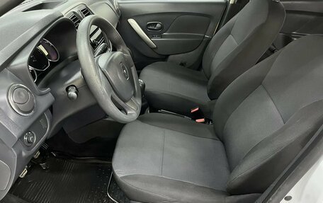 Renault Logan II, 2015 год, 582 980 рублей, 9 фотография