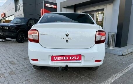 Renault Logan II, 2015 год, 582 980 рублей, 17 фотография