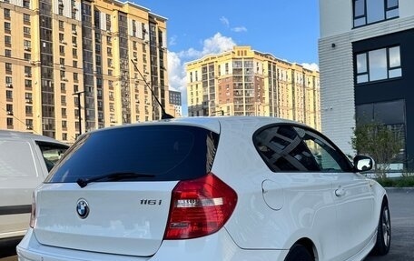 BMW 1 серия, 2011 год, 800 000 рублей, 5 фотография