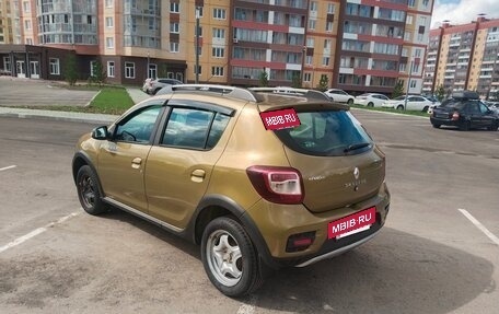 Renault Sandero II рестайлинг, 2016 год, 800 000 рублей, 3 фотография