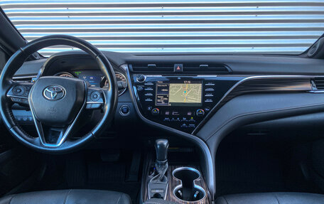 Toyota Camry, 2019 год, 3 490 000 рублей, 15 фотография