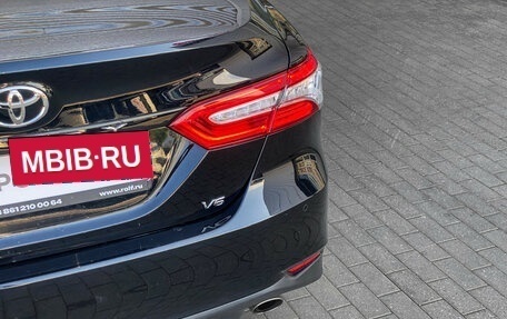 Toyota Camry, 2019 год, 3 490 000 рублей, 8 фотография