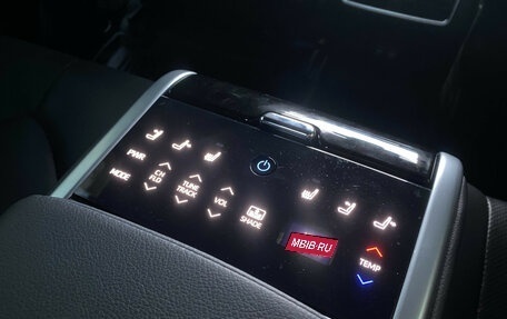 Toyota Camry, 2019 год, 3 490 000 рублей, 13 фотография