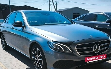 Mercedes-Benz E-Класс, 2019 год, 4 100 000 рублей, 2 фотография
