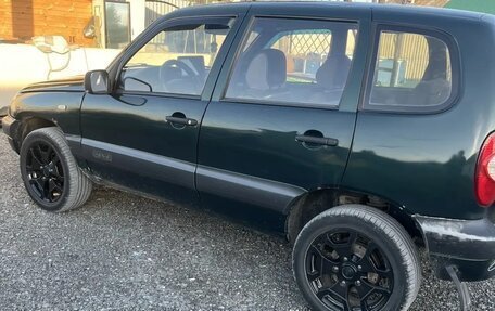 Chevrolet Niva I рестайлинг, 2005 год, 300 000 рублей, 3 фотография