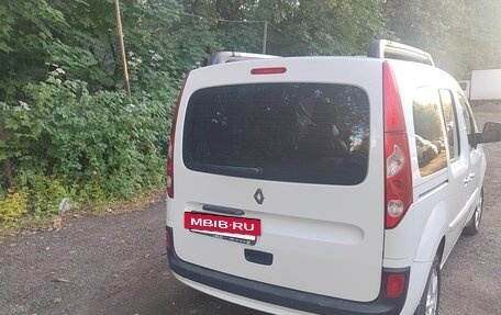 Renault Kangoo II рестайлинг, 2012 год, 930 000 рублей, 4 фотография