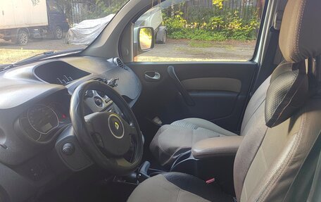 Renault Kangoo II рестайлинг, 2012 год, 930 000 рублей, 18 фотография